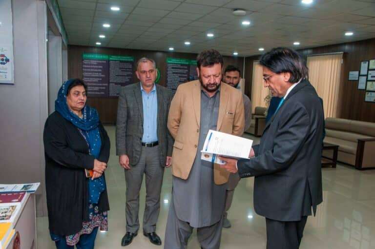 GB team visiting RMU & Health minister signing MOU for starting of Training of postgra ( (8)