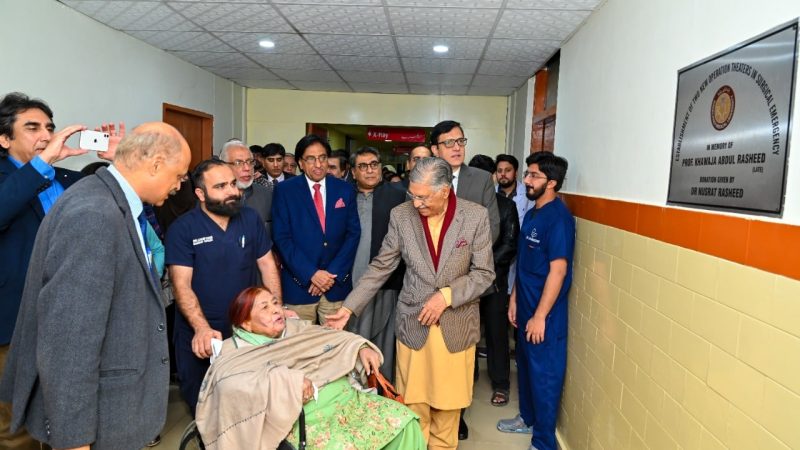 Inauguration ceremony of Emergency Surgical Theatre in Holy Family Hospital (5)