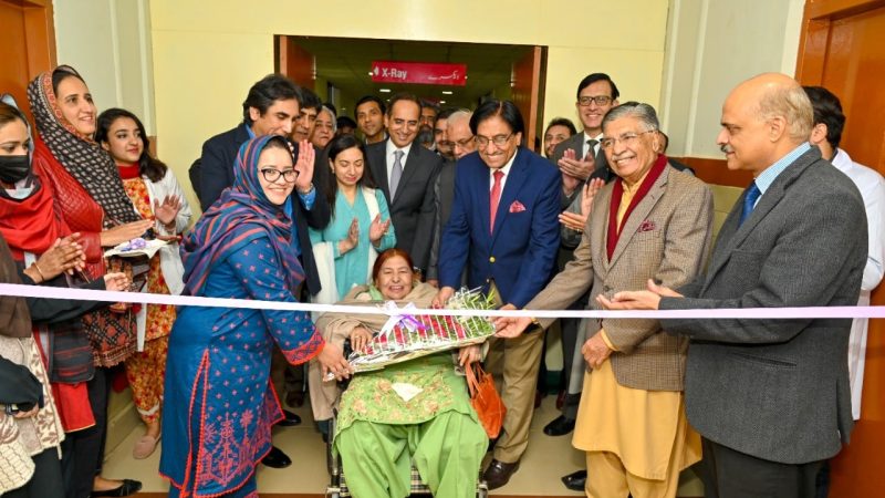 Inauguration ceremony of Emergency Surgical Theatre in Holy Family Hospital (6)